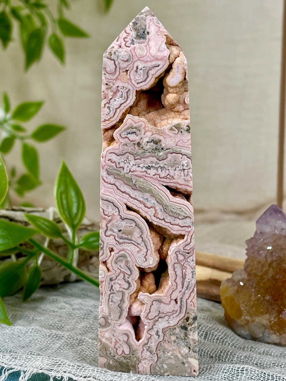!!! NEW !!! 1952 Rare Peruvian Rhodonite Crystal Tower